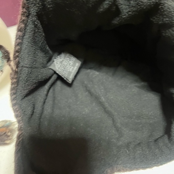 Everest Designs Nepal Wool Winter Hat - Picture 7 of 9